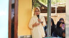 Airin Rachmi Diany bertemu dengan sejumlah Nelayan di wilayah Pakuhaji, Kabupaten Tangerang, pada Selasa (15/8/2023).