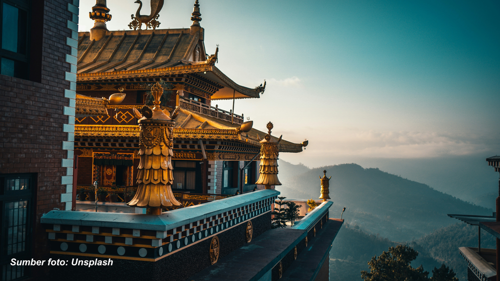 Mockup AirAsia MOVE (8).png