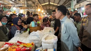 Tinjau Pasar Flamboyan, Wapres Dorong Pengendalian Inflasi di Pontianak