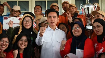 Wapres Meriahkan HUT ke-80 RI Bersama Keluarga Besar Setwapres