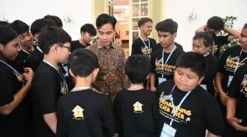 Jelang Natal 2025, Wapres Terima Kunjungan Anak-anak Panti Asuhan di Istana