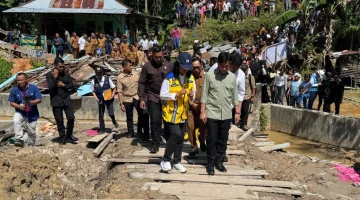 Tinjau Dampak Longsor di Tapanuli Utara, Wapres Pastikan Pemulihan Infrastruktur dan Perlindungan Korban Bencana